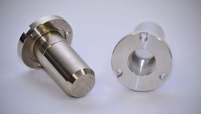 Aluminium CNC turned bearing housing